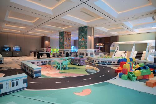 Holiday Inn Shanghai Jing'an, Shanghái (foto 6)