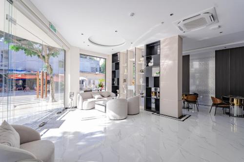 세바나 호텔 미케 (Sevana Hotel Mỹ Khê) in 다낭