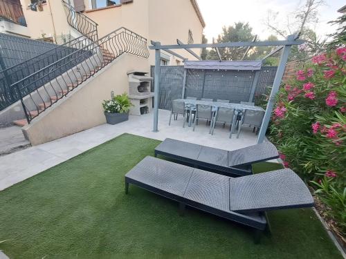 Upper Villa - 3 Bedrooms - 8 People - Location, gîte - Cagnes-sur-Mer