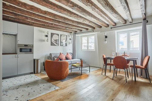 Stylish apartment in Le Marais