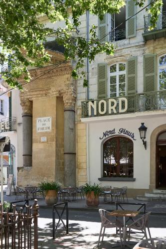 Hôtel Le Nord-Pinus - Hôtel - Arles