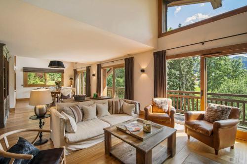 Luxury Chalet Sauna Cinema Mont Blanc Views in Megeve - image 5