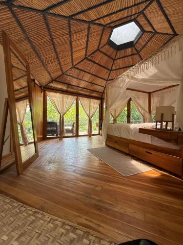 SeTena Tierra Humeda Ecolodge
