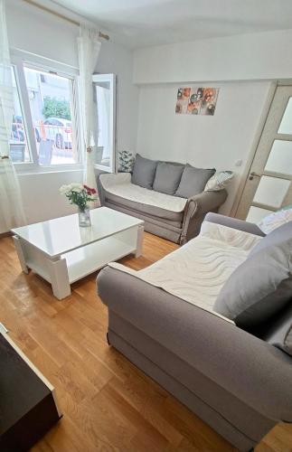 Marina's Mediterranean Retreat - 2BR Apartment