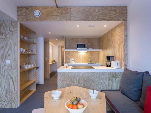 Appartement rénové 3 pièces, ski aux pieds, 8 pers, balcon sud-est aux Arcs 2000