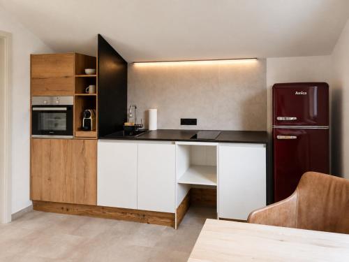 Toms ONE
