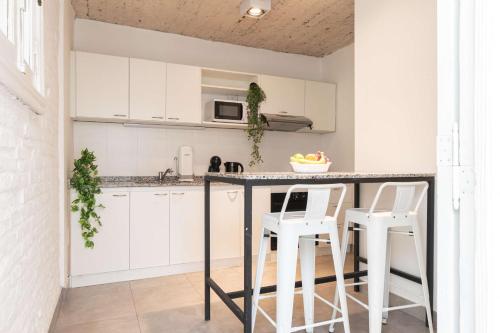 MOT Rentals Emilio Ravignani 1600 Lux 3 Bd Gastronomic Area
