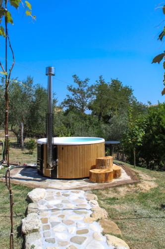 Kert, Agriturismo Ca' Belluccio in Sasso Feltrio