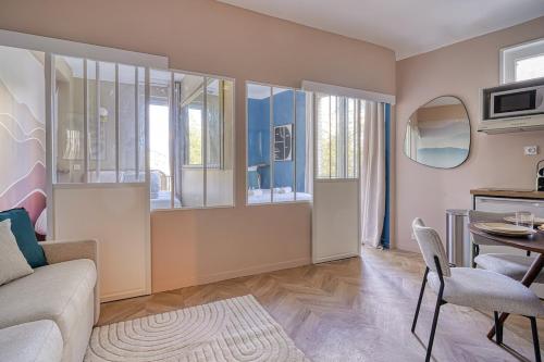 Beautiful 2 air-conditioned bedrooms