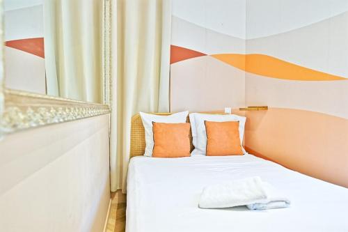 Designer & Air-Conditioned Apartment 2BR, Paris 17