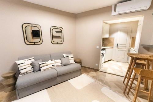 Cozy and air-conditioned in the heart of Paris
