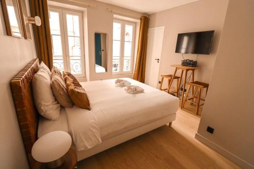 Stylish Studio Close to the Eiffel Tower