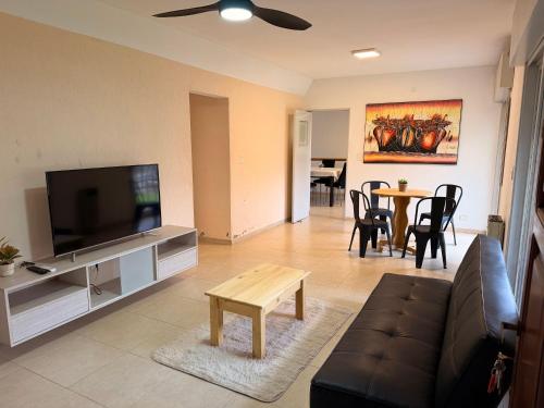 Casa Villa CARLOS PAZ CERCA DE COSTANERA