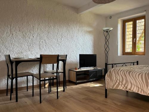 Studio avec terrasse au pied de la Cité
