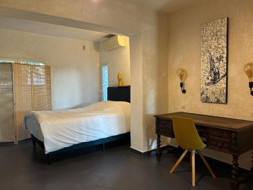 1 double bed