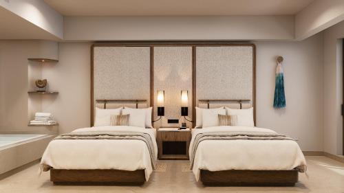 1 king bed, 2 double beds