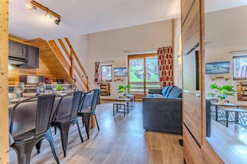 Ski-In and Out with Panoramic Views central