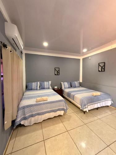 Стая за гости, La Casona Guest House in La Union