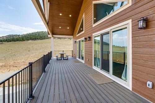 Mtn-View Deck! Remote South Park Retreat in Tarryall Mountain