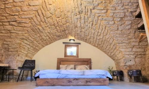 Al Abou Guesthouse Studio in Batroun