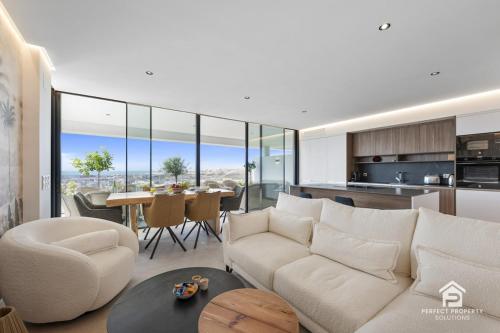 Estepona Luxury 3BR - Sea Views, Terrace, Garage