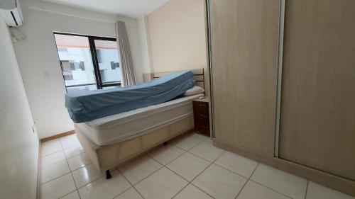Apartment with ocean view - image 3