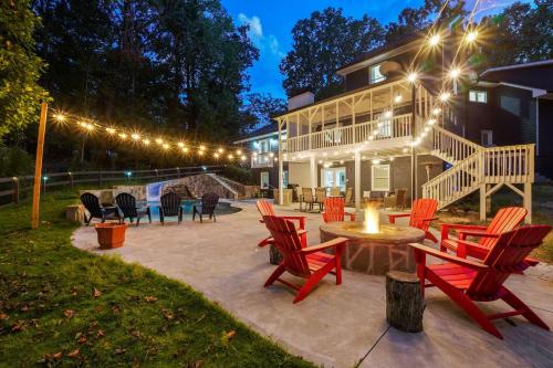 Georgia Lakeside Getaway w/ Private Pool