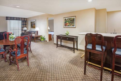 2 bedrooms, 2 beds