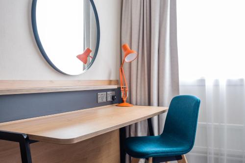 Holiday Inn High Wycombe M40, Jct.4 by IHG