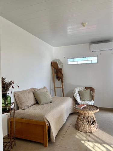 Moderno departamento con cochera privada