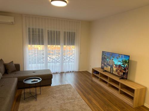 Gjilan City Center New 3-Room Apartment in คินยีลาเน