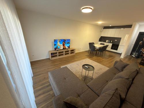 Gjilan City Center New 3-Room Apartment in คินยีลาเน