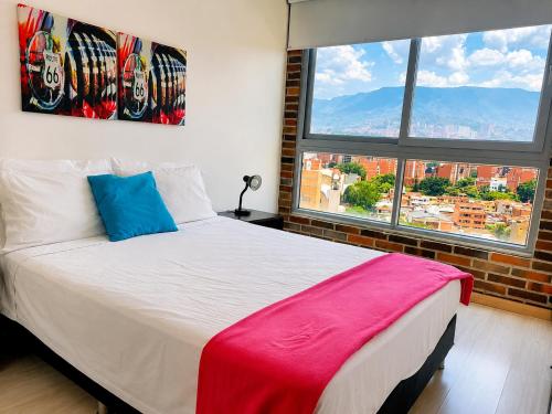 Best views in town, 14th floor Laureles Gem, Medellín