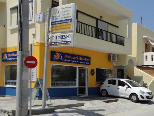 Luis Apartments - image 9