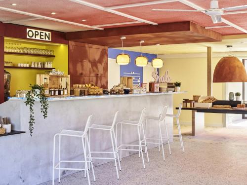 Greet Hotel Versailles - Voisins Le Bretonneux Hotel de charme Golf National