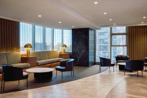 Bar/lounge, Meriton Suites George Street, Parramatta in Parramatta