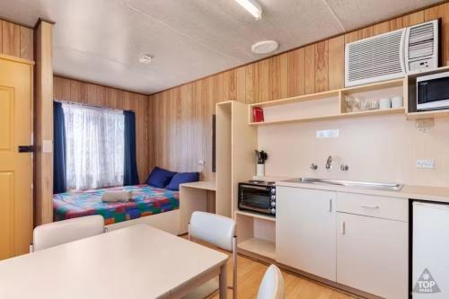 Shoreline Caravan Park in Port Augusta