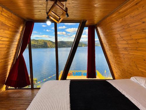 Lago de Tota GALAMPLAY lodge