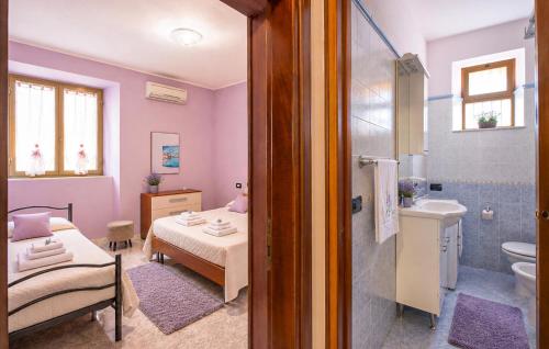 1 Bedroom Gorgeous Apartment In Saline Joniche in Saline Joniche