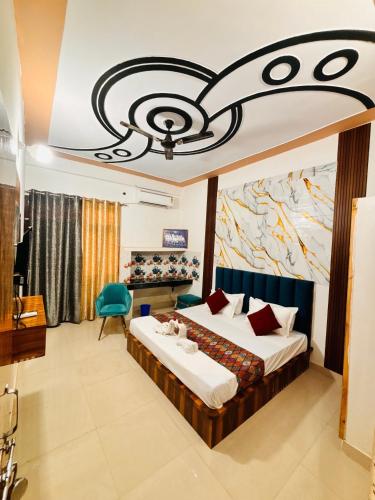 Hotel DreamVista in Kaimganj