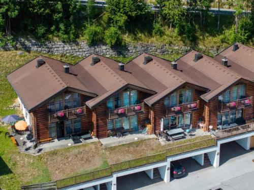 Alpine Chalet with Balcony & Sauna