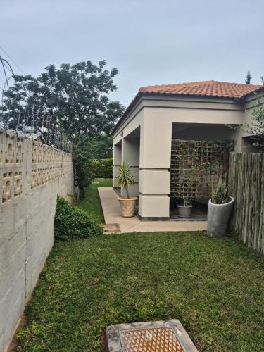 Kendi's Inn Guest House in Jwaneng