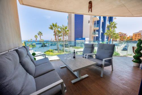 Luxury Sea View Apartment in Sea Senses by Zanis