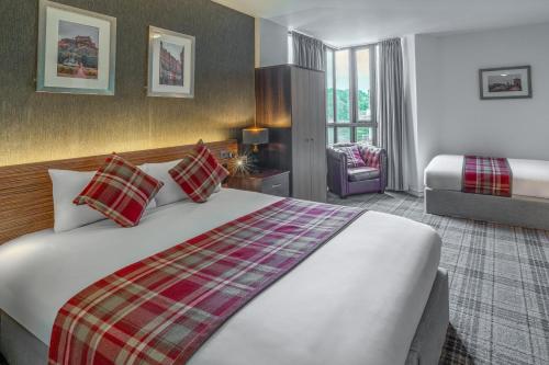 Britannia Hotel Edinburgh in Единбург