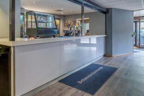 Пъб/Фоайе, Britannia Hotel Edinburgh in Единбург