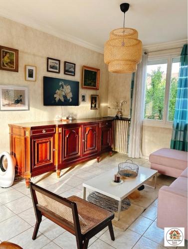 French-Indochina house 8 pax 20mn Paris - 15 mn Orly - Location, gîte - Antony