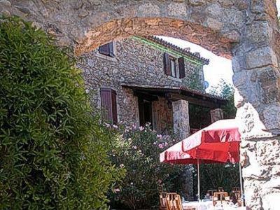 Logis Hotel Restaurant Auberge Du Peras - Saint-Jean-du-Gard