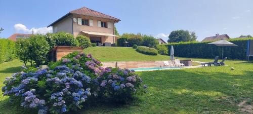 Maison avec piscine chauffée - 10 voyageurs