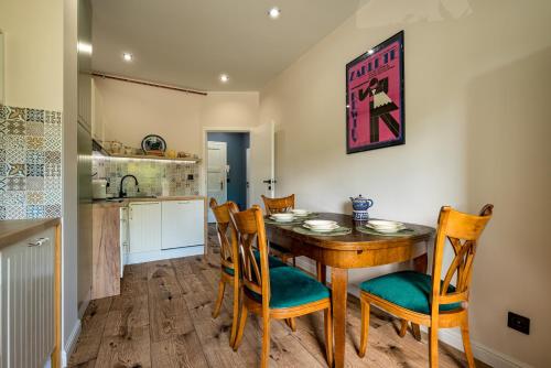 RentPlanet - Apartament Wolbromska - image 4