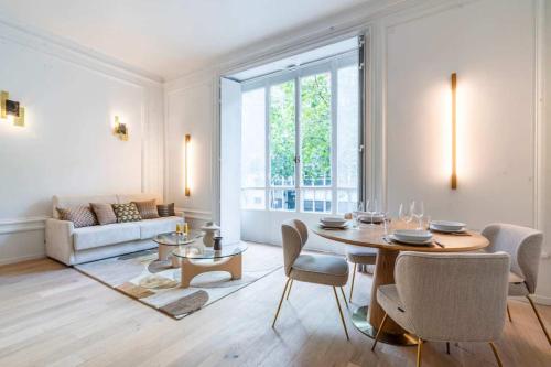 Elegant 2-room air-conditioned apartment - Paris 17